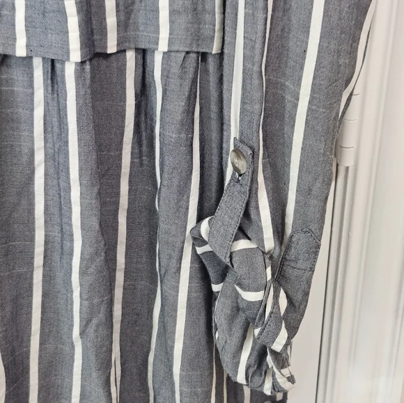 Striped Navy and White Top - Picture 8 of 13